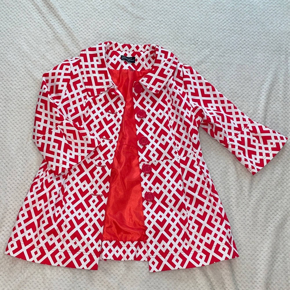 Eden Court Red and White Geometric Pattern Jacket Quarter Length Sleeves S/M
